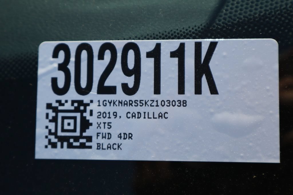 Used 2019 Cadillac XT5 FWD image 36