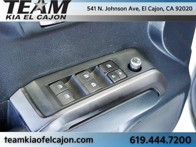 Used 2016 Toyota Tacoma TRD Sport w/ Towing Package RWD image 24