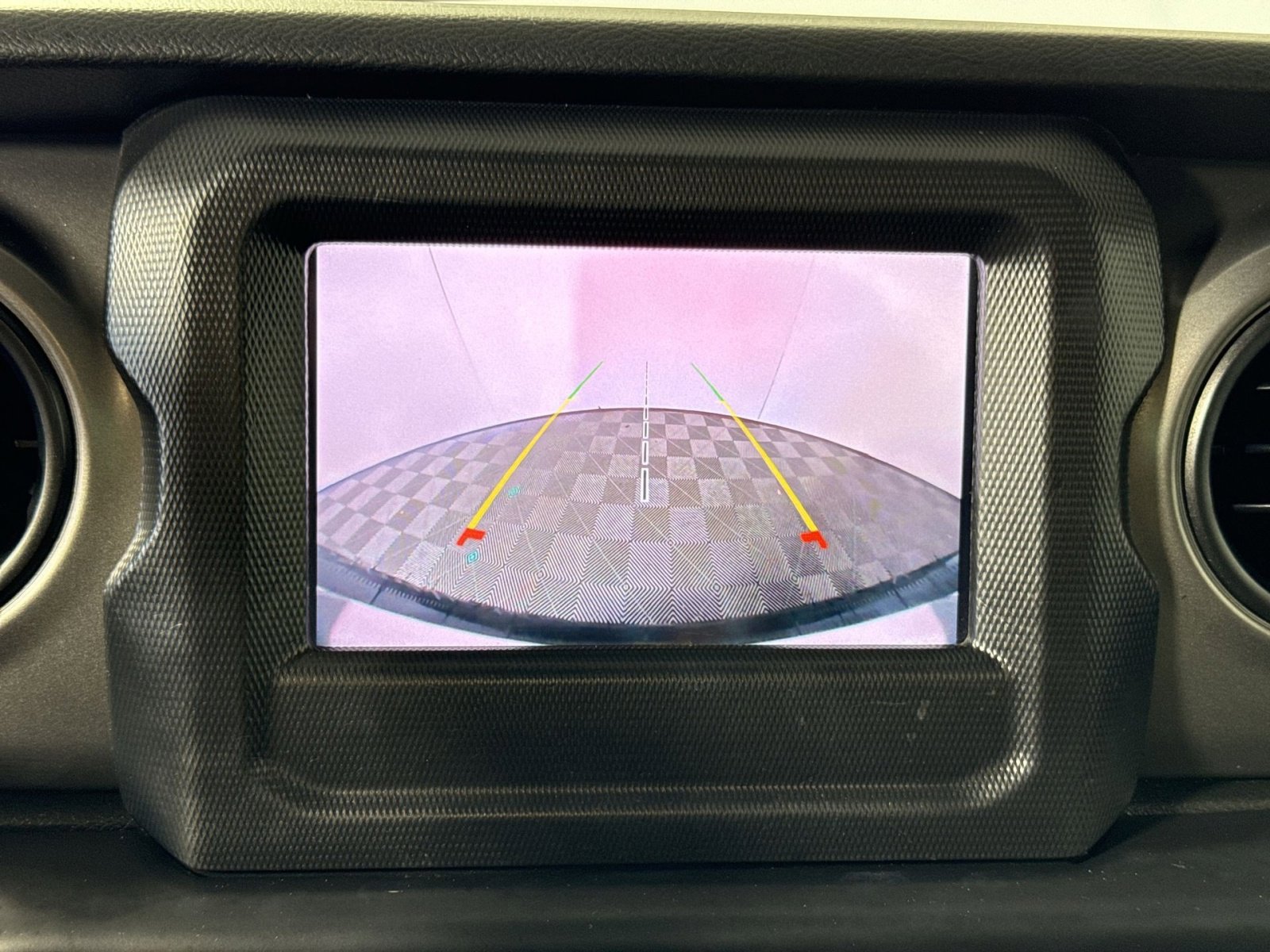 Used 2023 Jeep Wrangler Sport S image 19