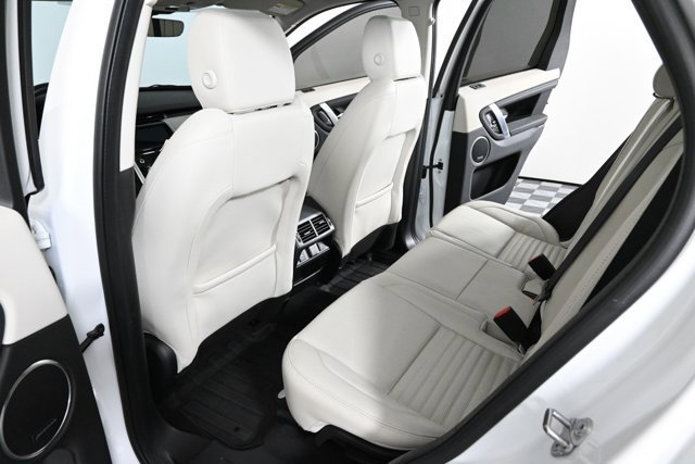 Used 2022 Land Rover Discovery Sport SE image 38