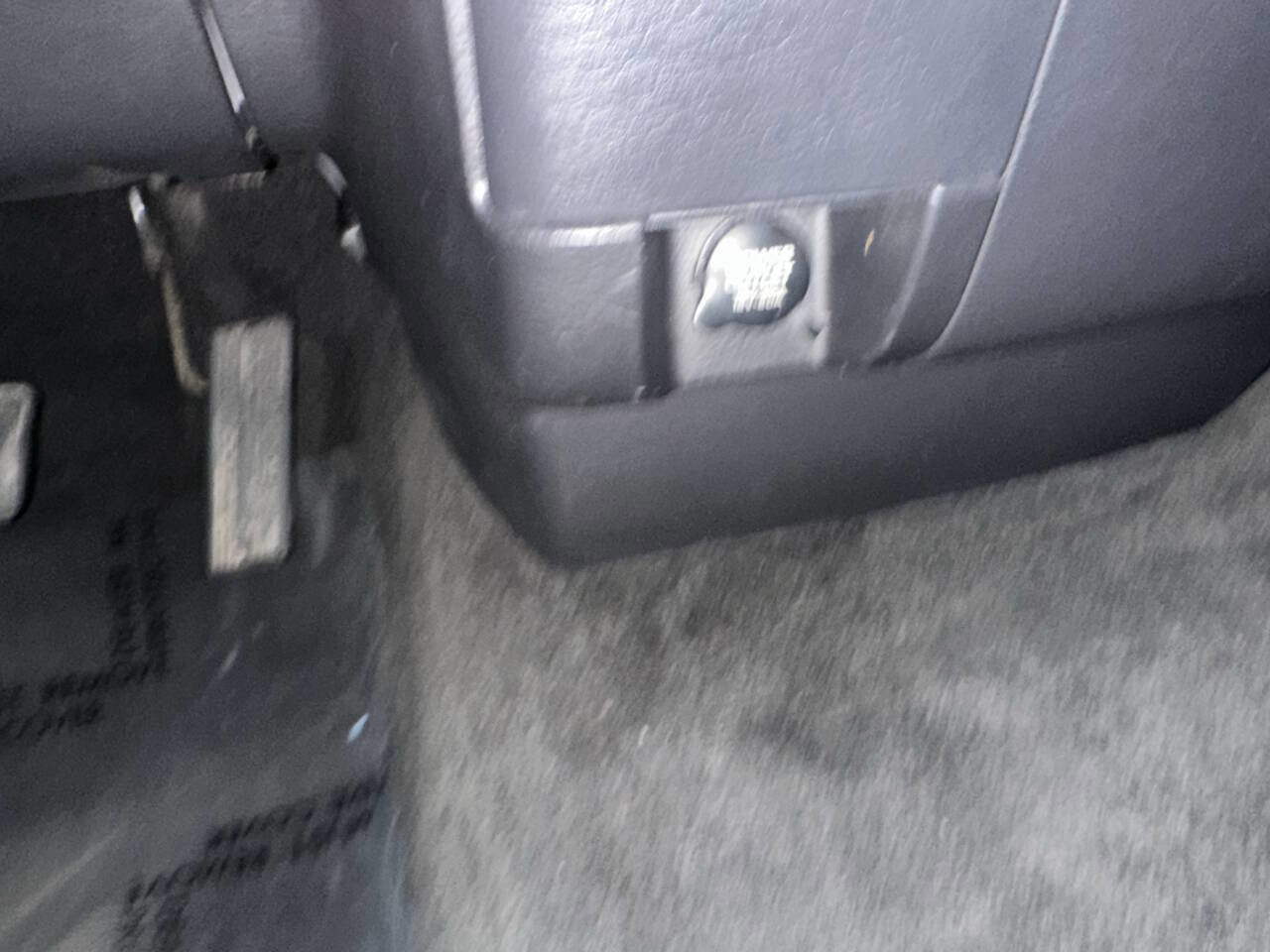 Used 2004 Dodge Ram 1500 Truck ST w/ ST Value Group image 12