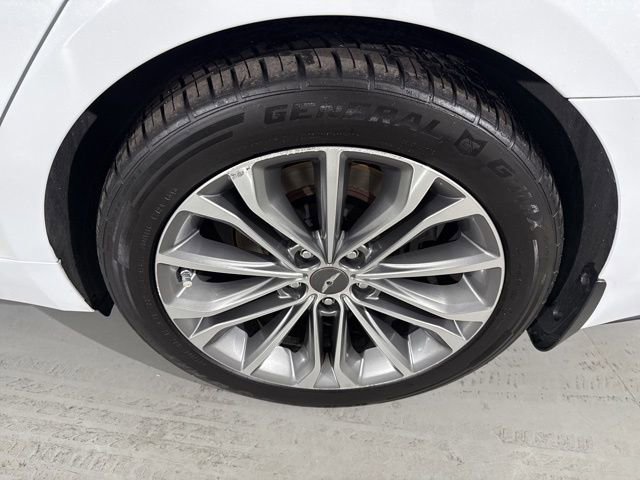 Used 2015 Hyundai Genesis 3.8 w/ Option Group 02 image 9