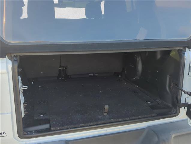 Used 2023 Jeep Wrangler Unlimited Sport AWD/4WD image 23