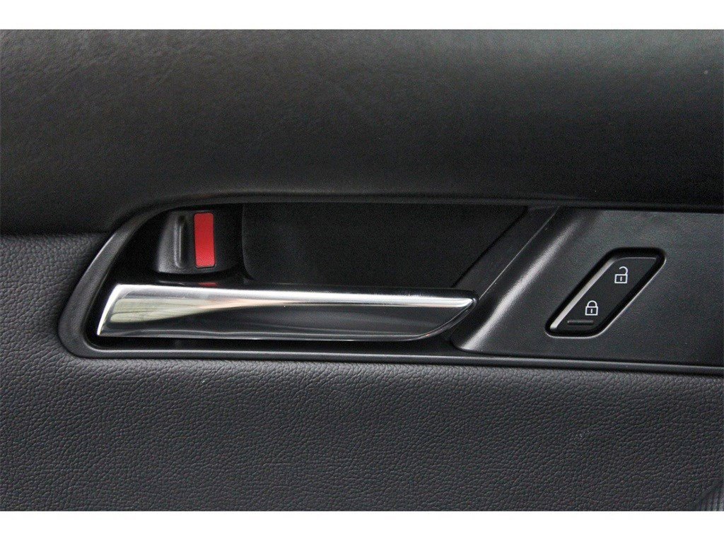 Used 2025 MAZDA CX-50 2.5 Hybrid w/ Premium Plus Pkg image 19