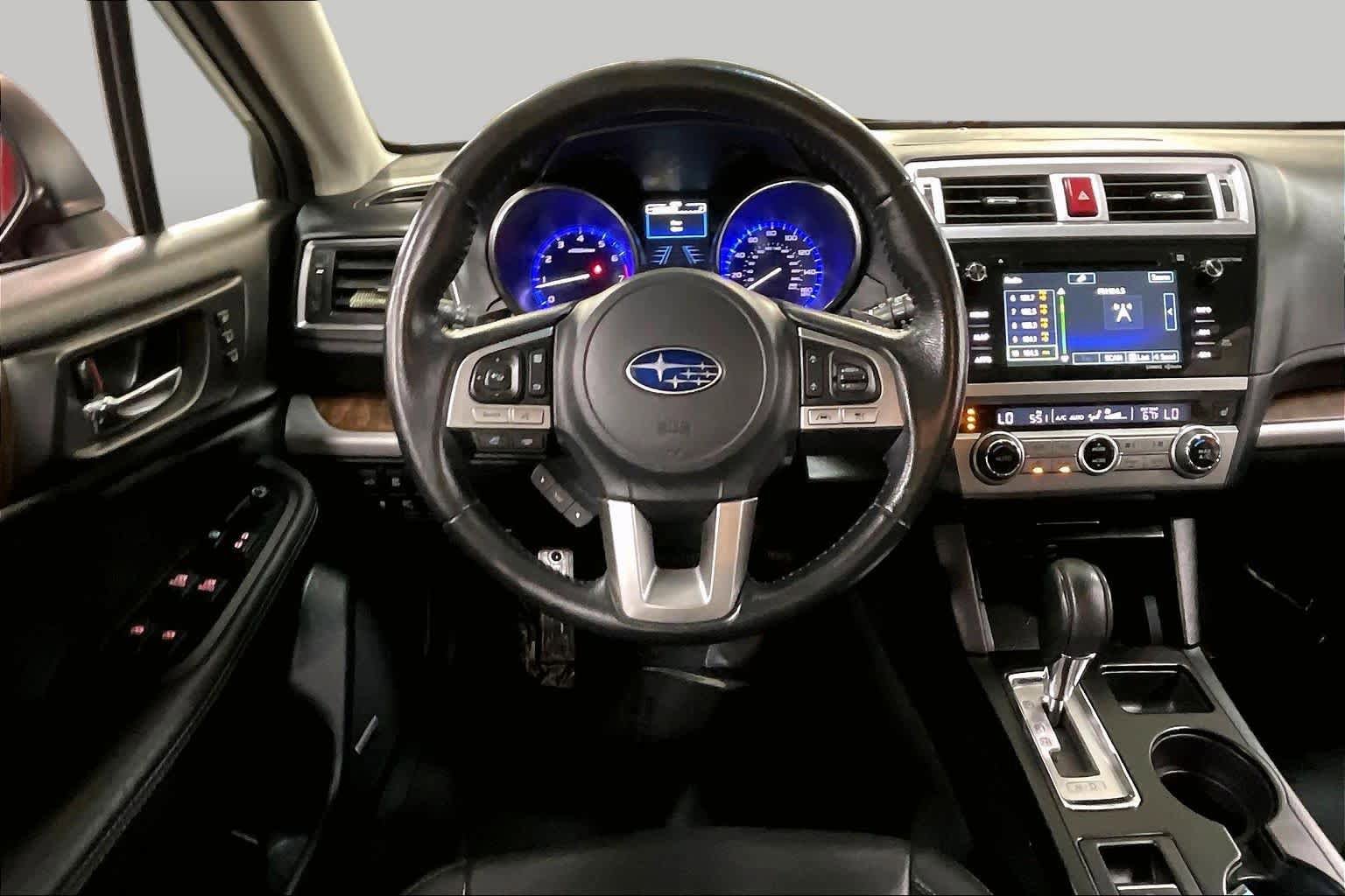 Used 2016 Subaru Outback 3.6R Limited AWD/4WD image 6