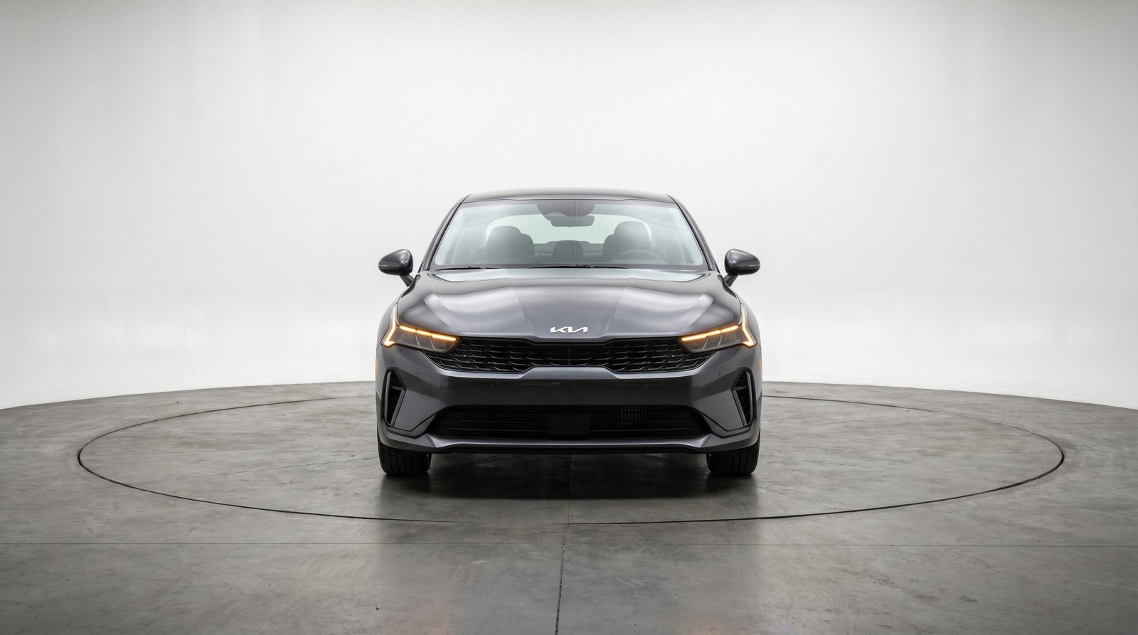 Used 2025 Kia K4 FWD image 2