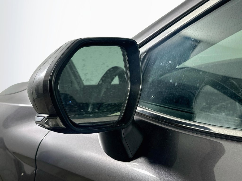 Used 2022 Toyota Camry XSE FWD image 38