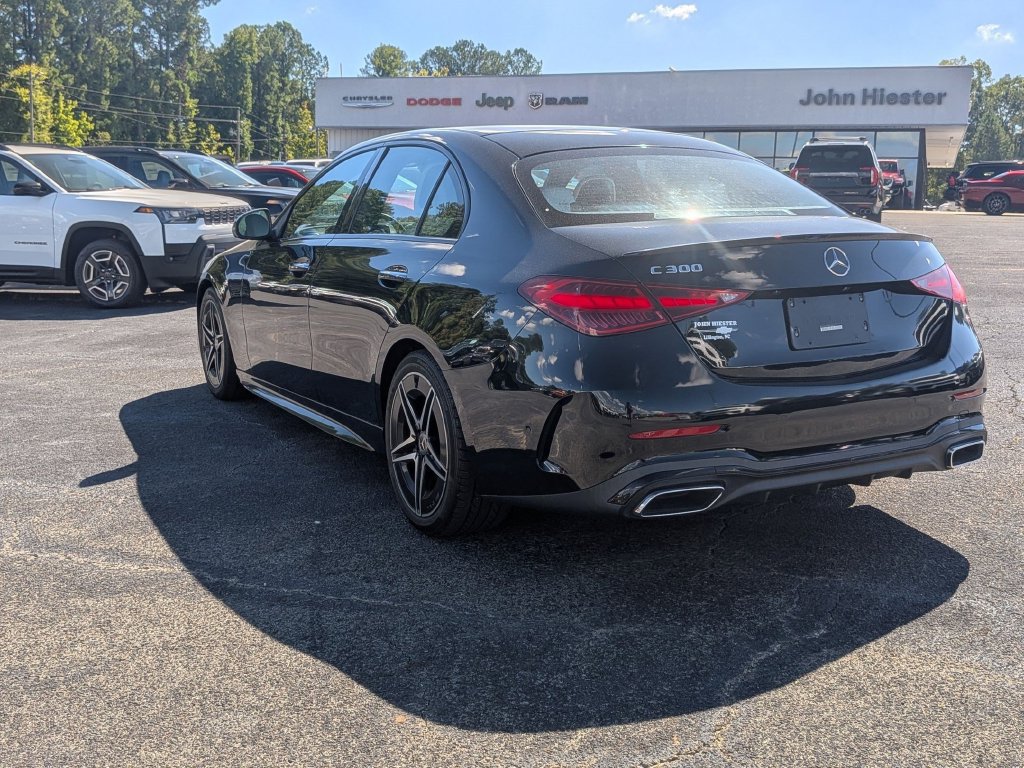 Used 2022 Mercedes-Benz C 300 Sedan image 7