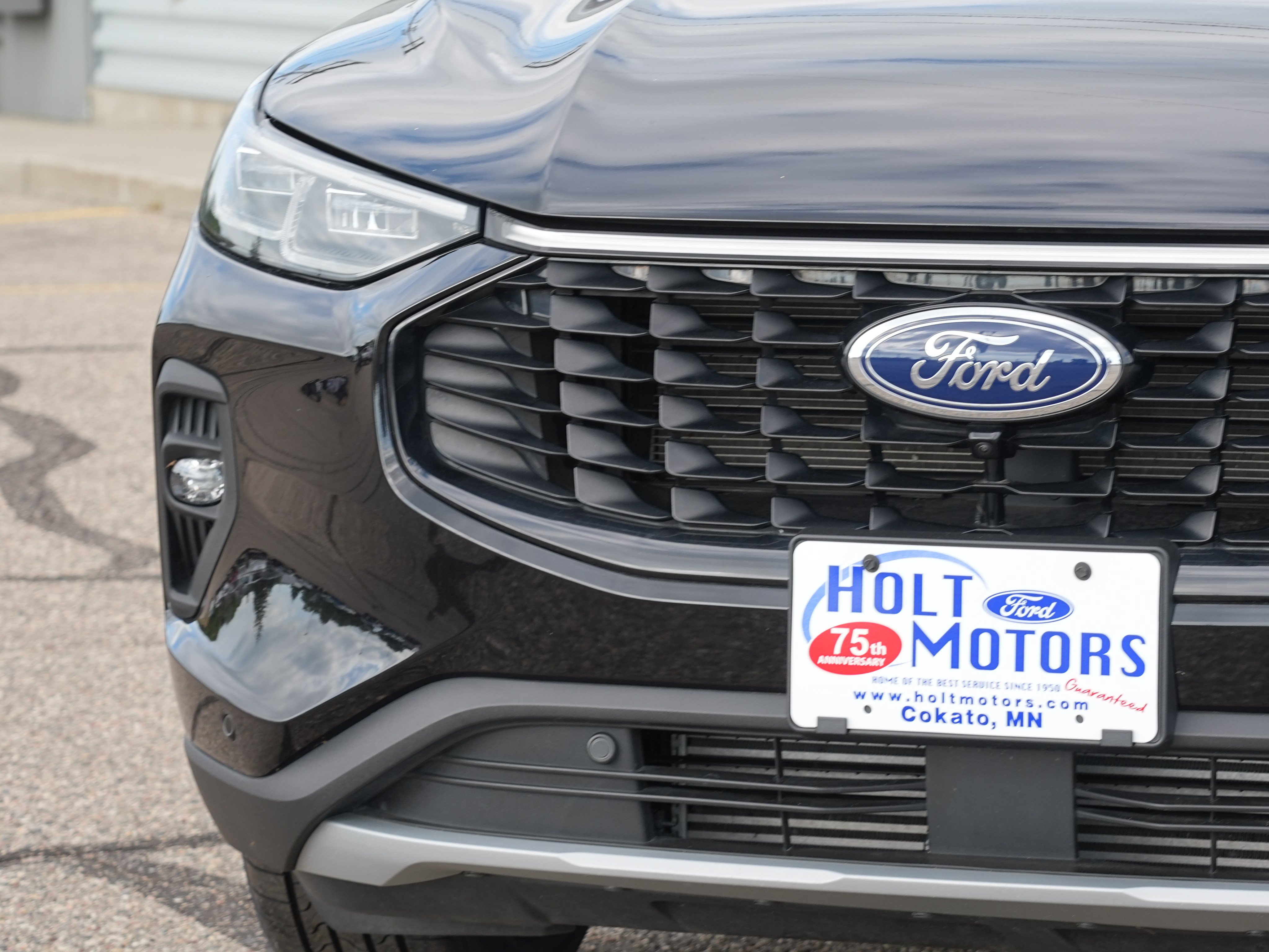 Used 2024 Ford Escape Platinum AWD/4WD image 11