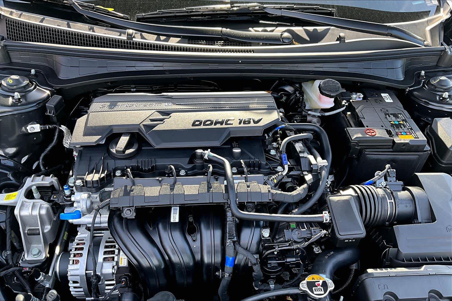 New 2026 Hyundai Elantra SEL Sport FWD image 16