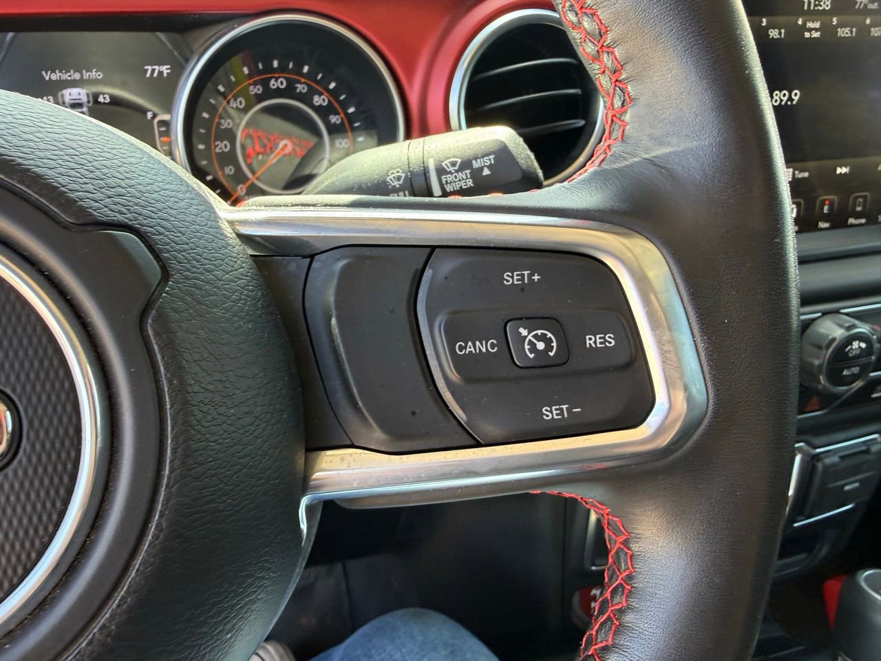 Used 2023 Jeep Gladiator Rubicon w/ LED Lighting Group AWD/4WD image 13