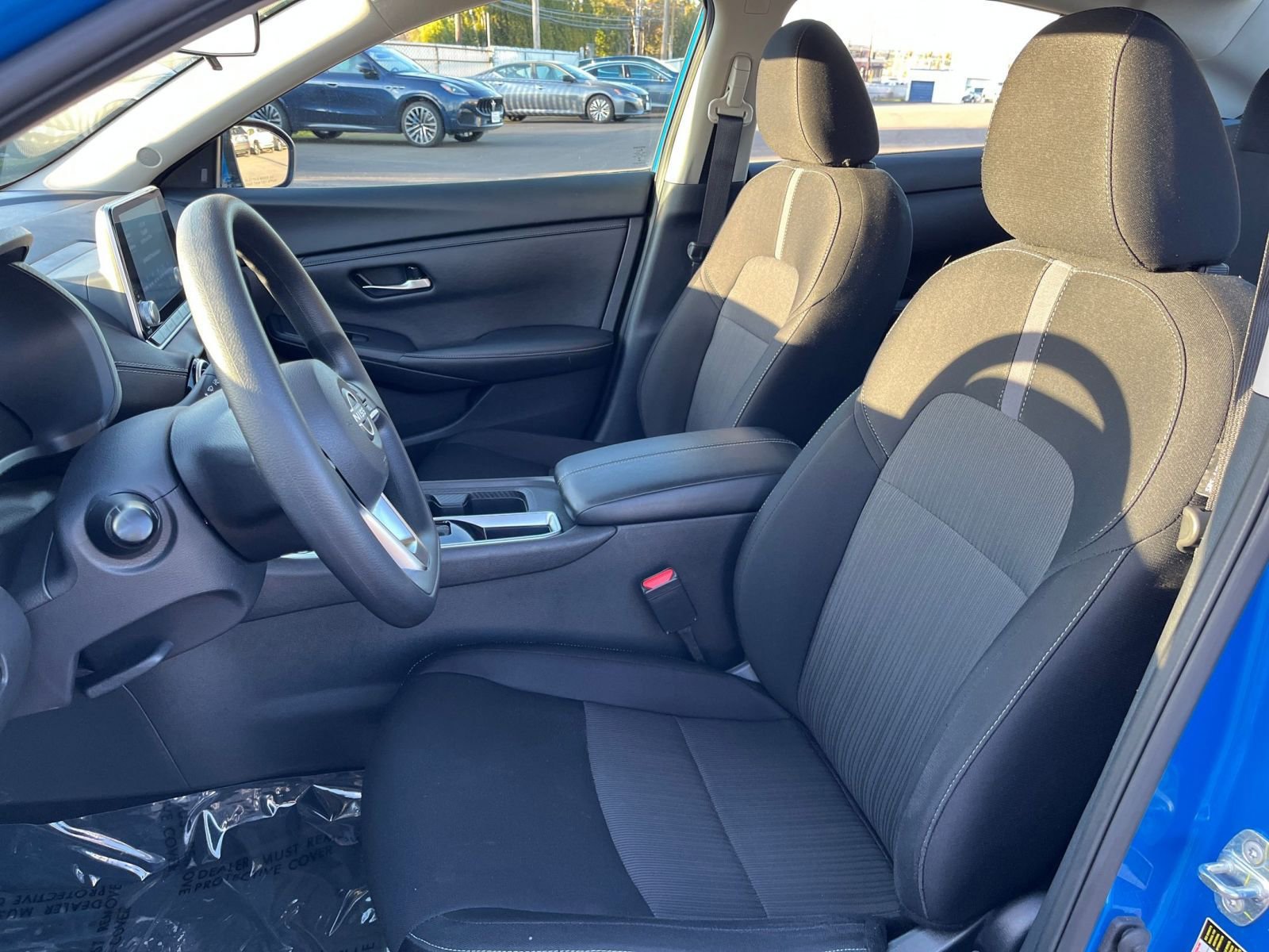 Used 2024 Nissan Sentra SV FWD image 34