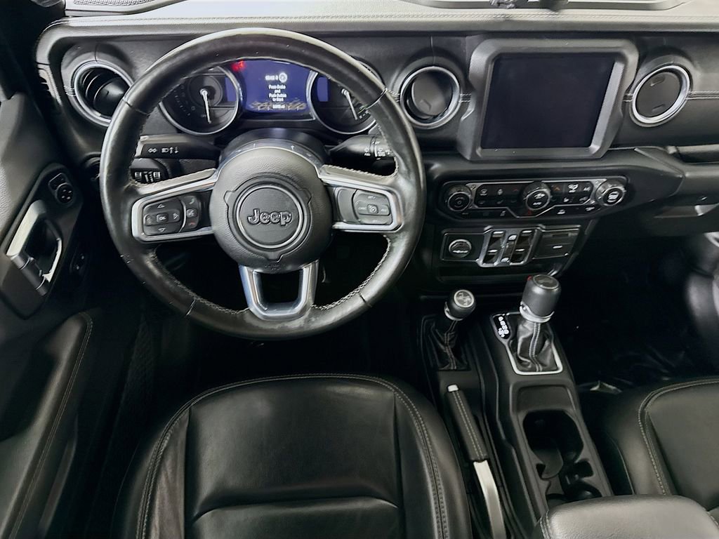 Used 2022 Jeep Wrangler Unlimited Sahara w/ Cold Weather Group image 4