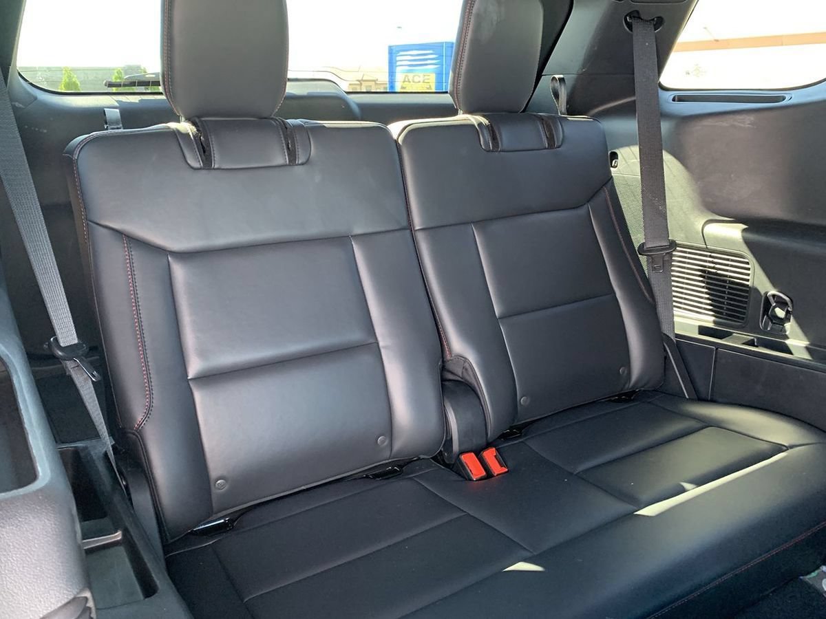 Used 2025 Ford Explorer ST-Line AWD/4WD image 30