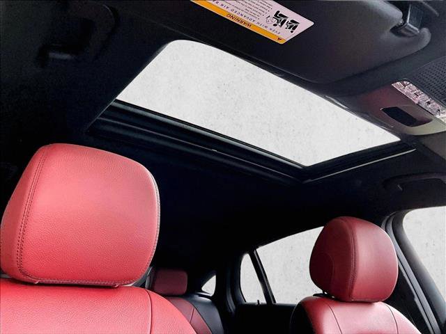 Used 2023 Mercedes-Benz GLC 300 4MATIC Coupe image 17