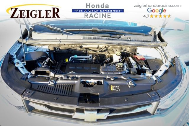 Used 2020 Chevrolet Trax LT w/ LT Convenience Package image 32