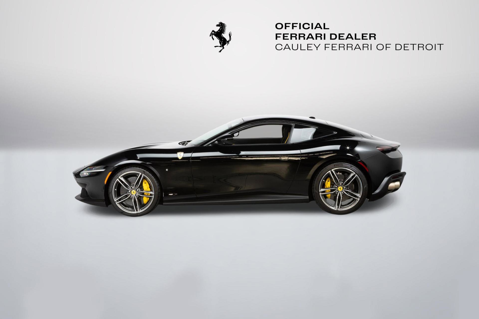 Certified 2022 Ferrari Roma RWD image 5
