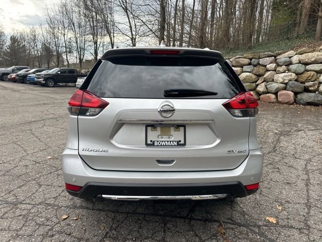 Used 2020 Nissan Rogue SV image 4