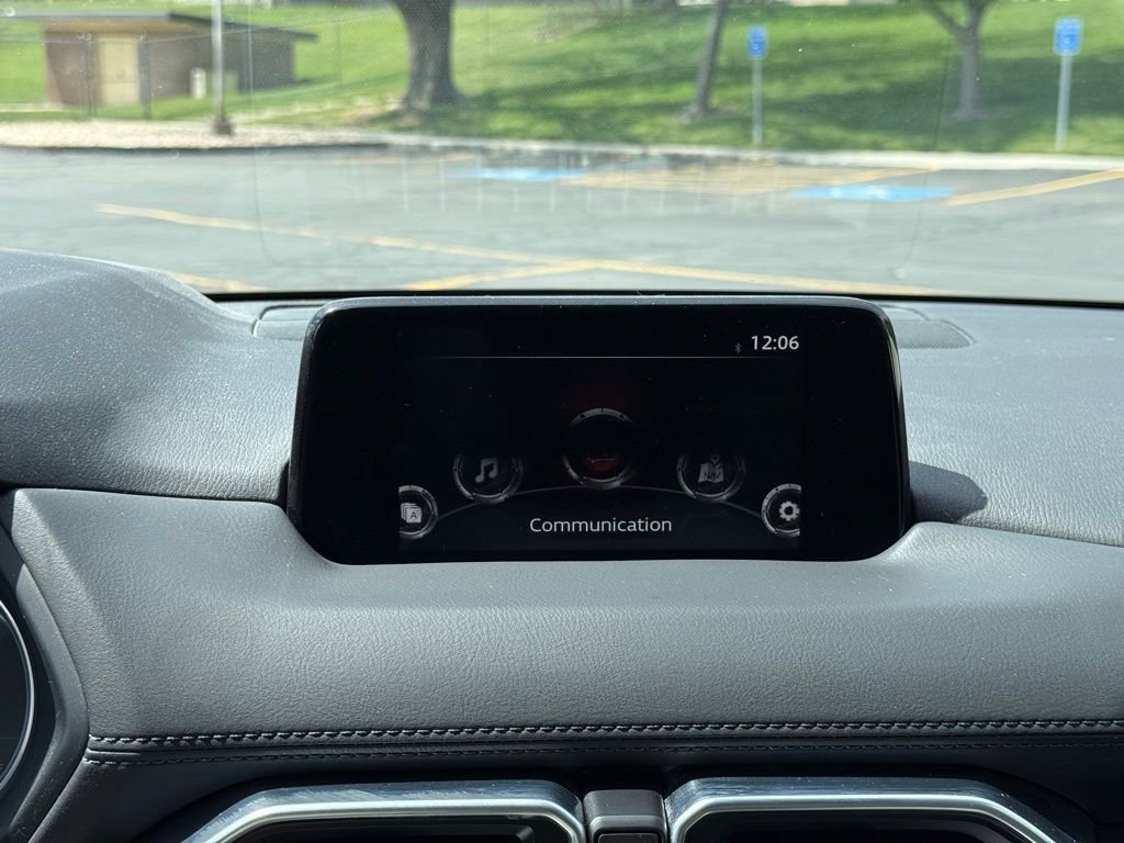 Used 2018 MAZDA CX-5 Touring w/ Preferred Equipment Package AWD/4WD image 13
