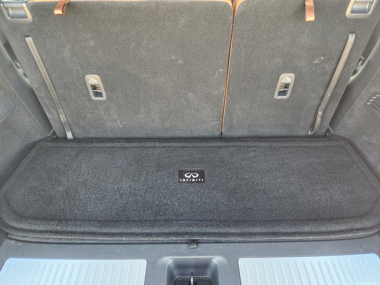 Used 2025 INFINITI QX60 Autograph w/ Cargo Package AWD/4WD image 36