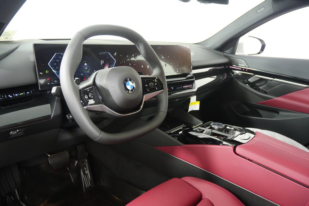 Used 2026 BMW 530i RWD image 12
