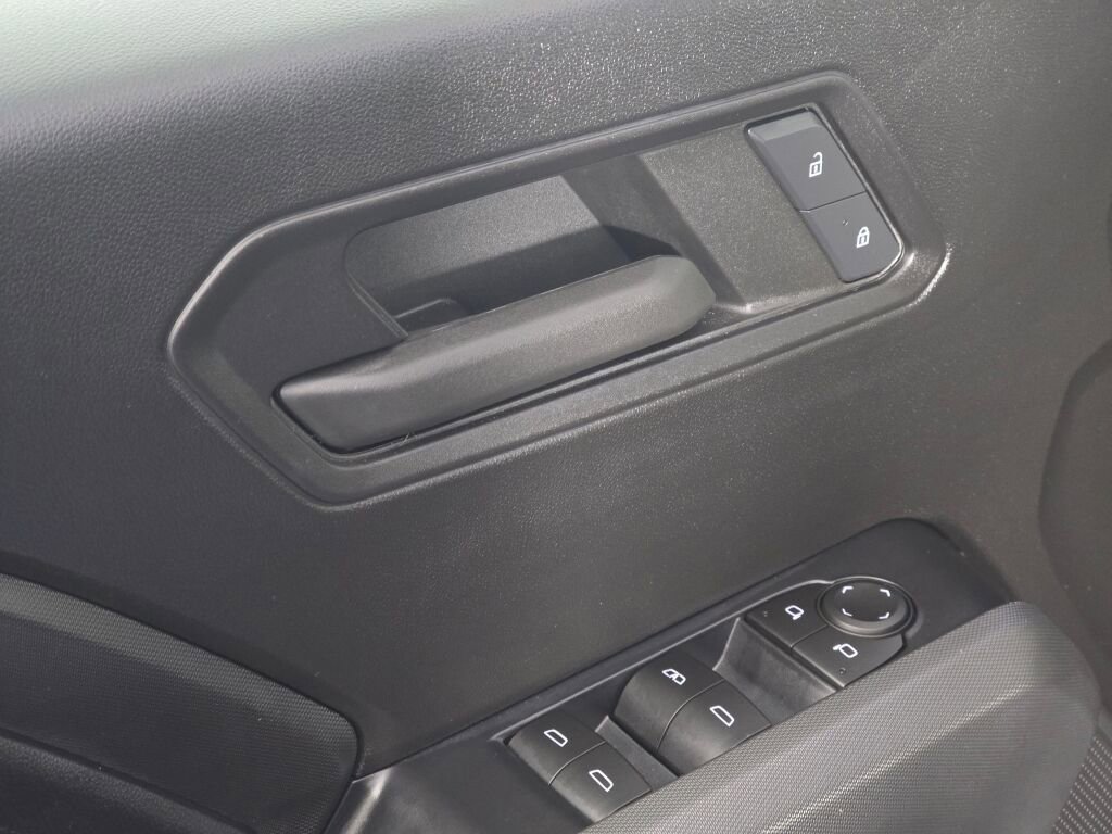 Used 2023 Chevrolet Colorado Trail Boss image 20