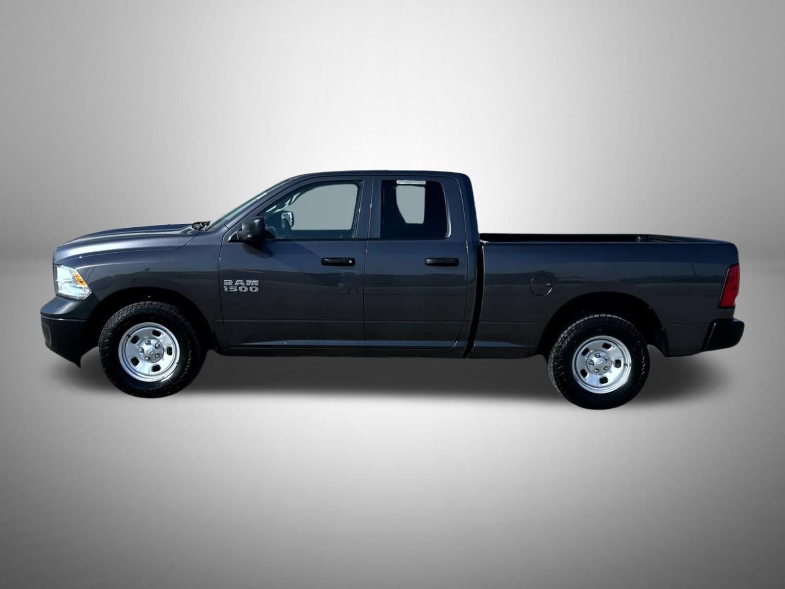Used 2016 RAM 1500 Tradesman RWD image 9