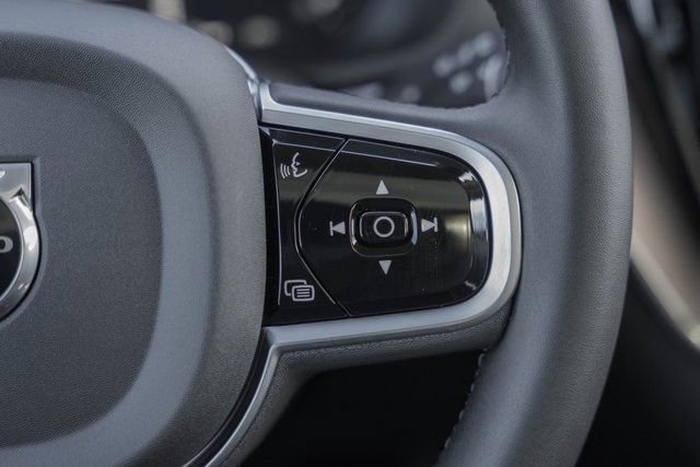 New 2026 Volvo XC60 B5 Plus w/ Protection Package Premier image 27