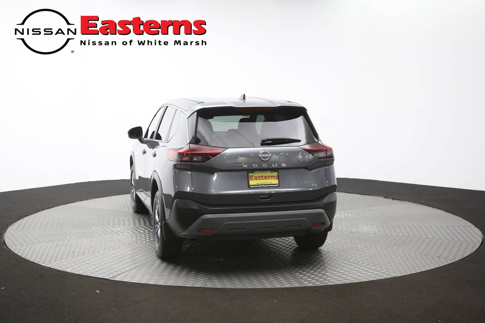 Used 2023 Nissan Rogue S AWD/4WD image 38