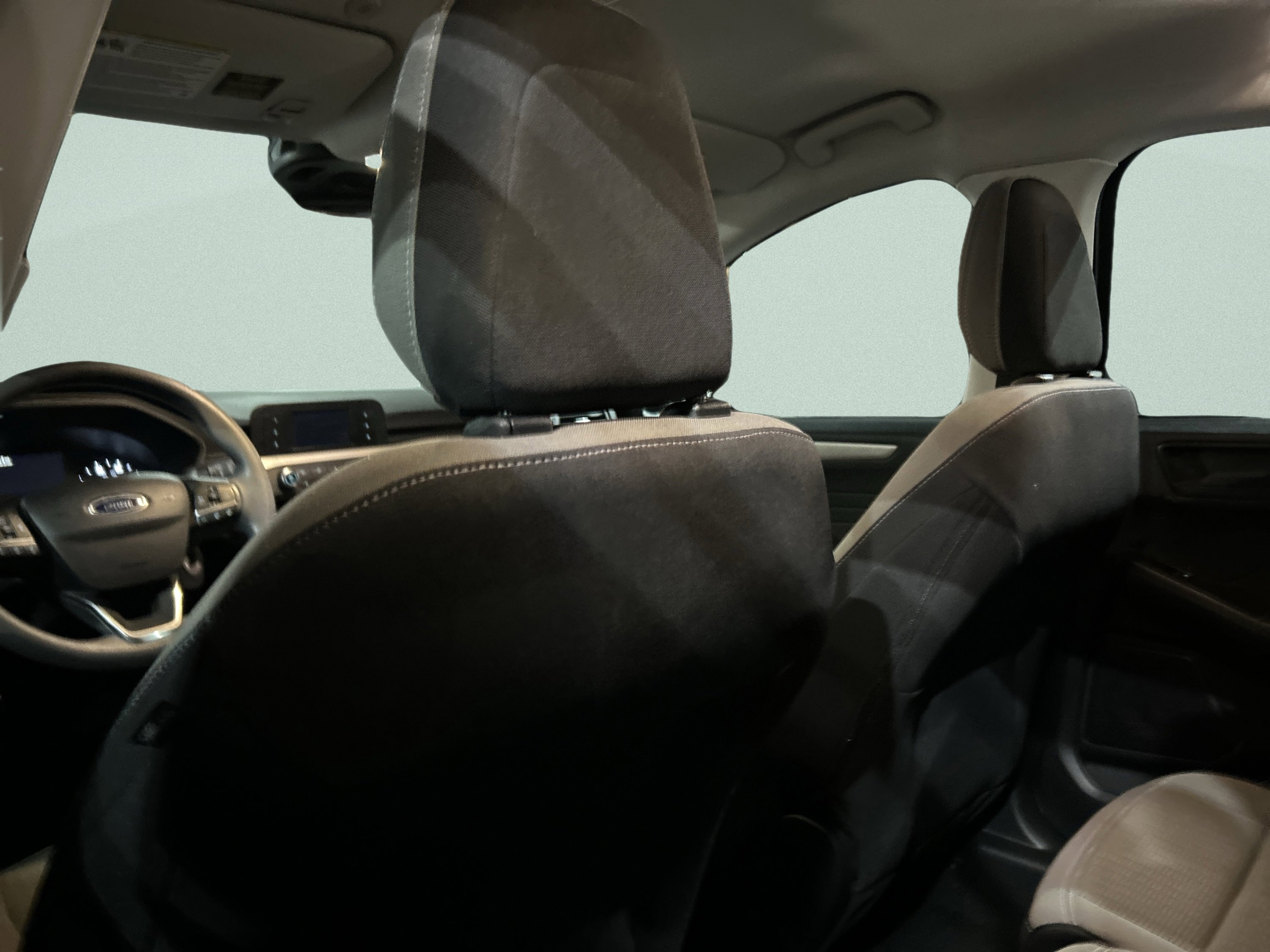 Used 2022 Ford Escape S image 16