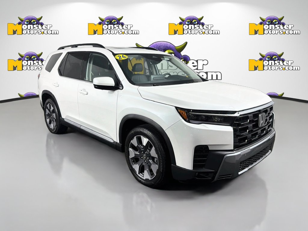 Used 2026 Honda Pilot Touring image 3