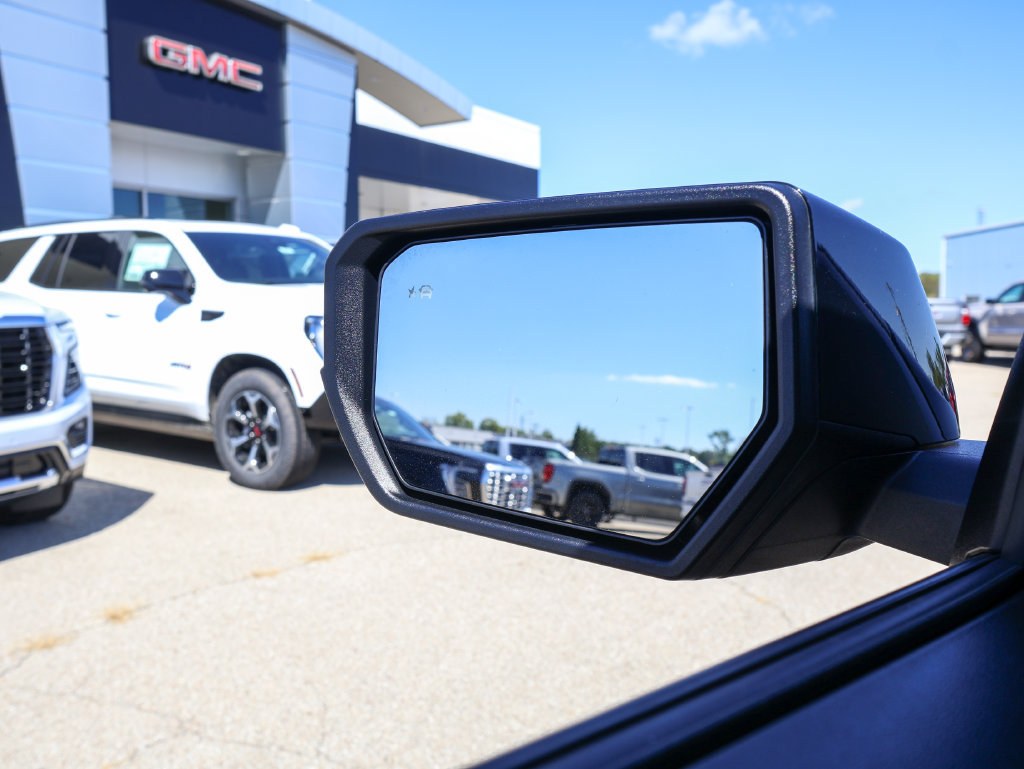 Used 2023 Chevrolet Colorado Z71 w/ Z71 Convenience Package 2 AWD/4WD image 23