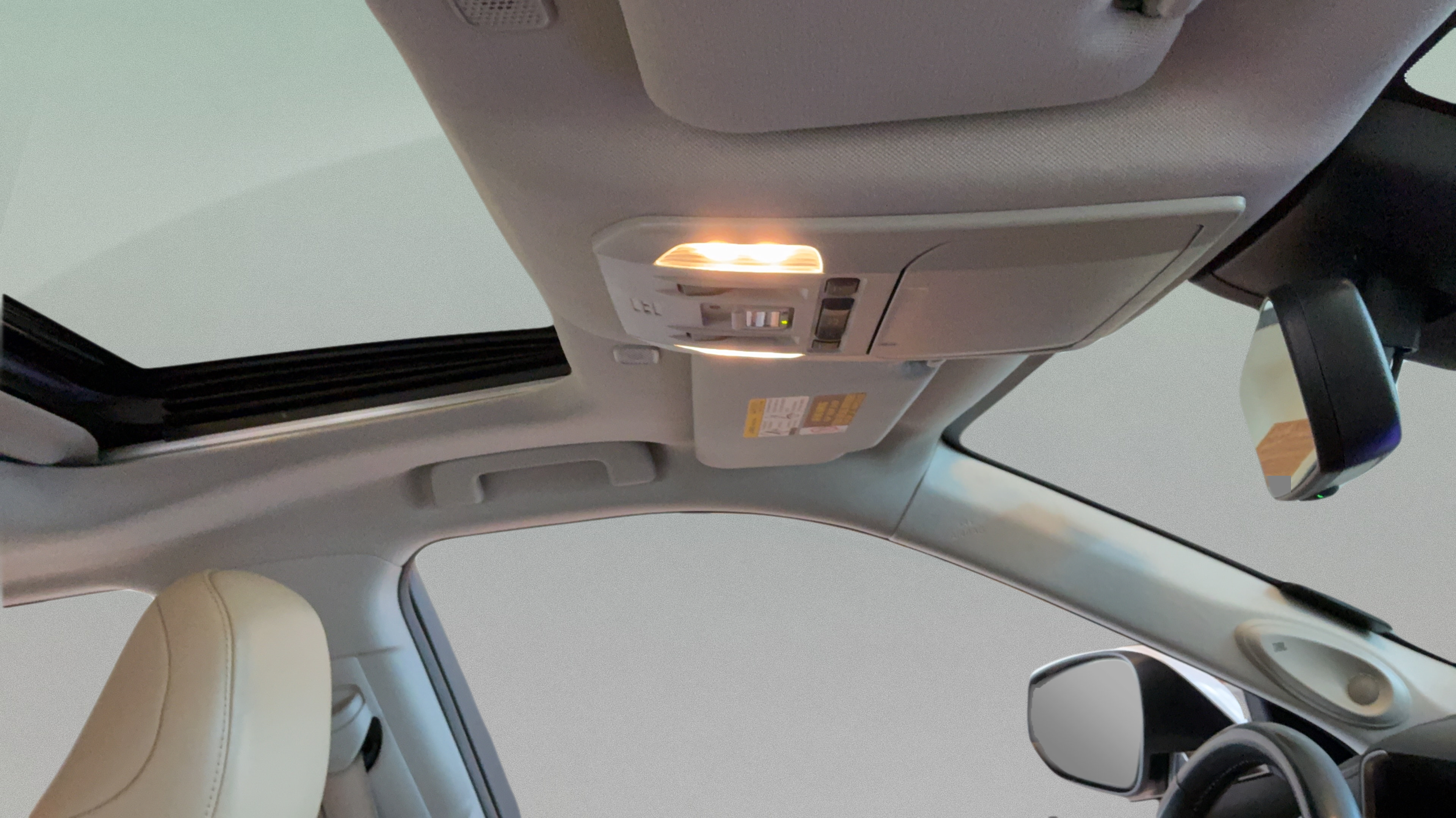 Used 2023 Toyota Highlander Limited AWD/4WD image 39