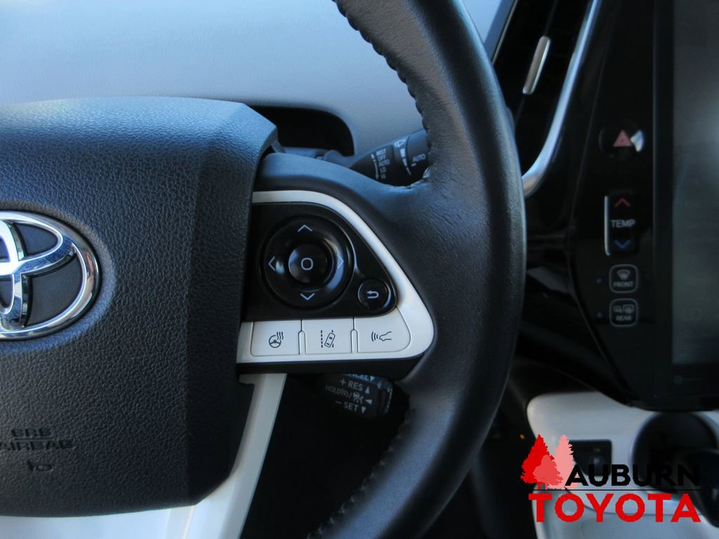 Used 2017 Toyota Prius Prime Advanced w/ Preferred Accessory Package image 14