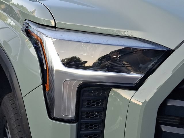Used 2025 Toyota Tundra SR5 AWD/4WD image 5