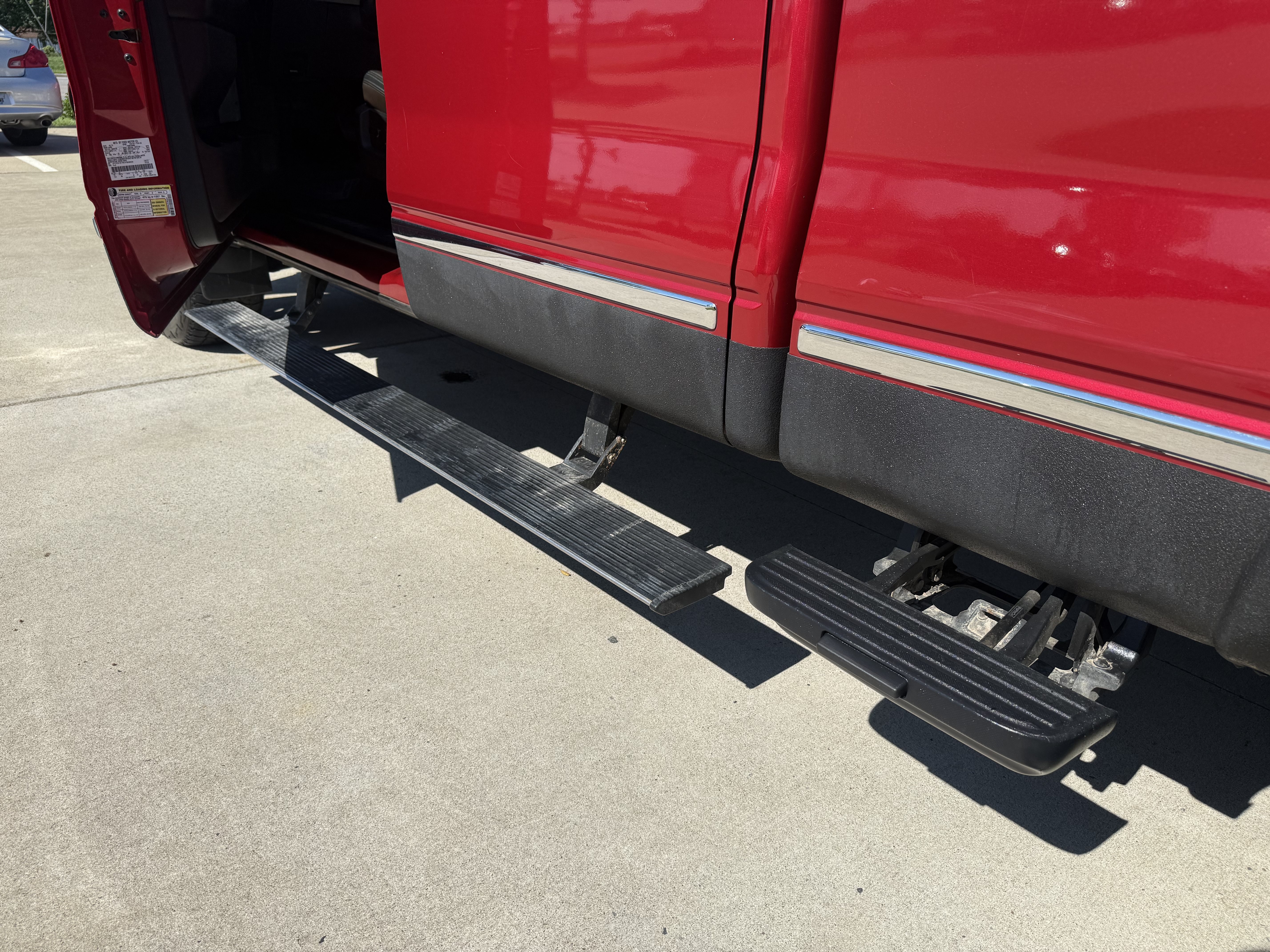 Used 2012 Ford F150 Platinum AWD/4WD image 9
