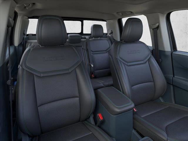 New 2026 Ford Maverick Lobo image 10