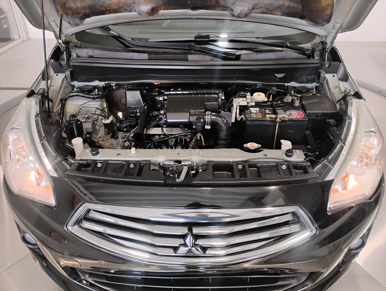 Used 2018 Mitsubishi Mirage G4 ES FWD image 20