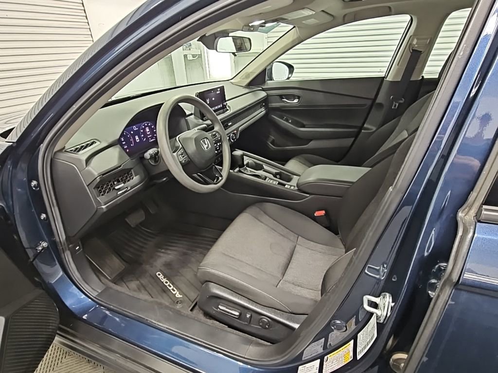 Used 2024 Honda Accord EX image 11