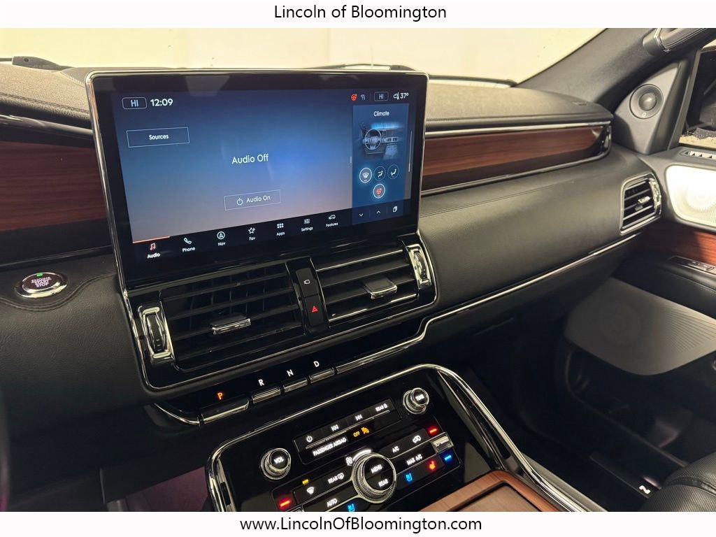Certified 2023 Lincoln Navigator L Reserve w/ Equipment Group 201A image 33