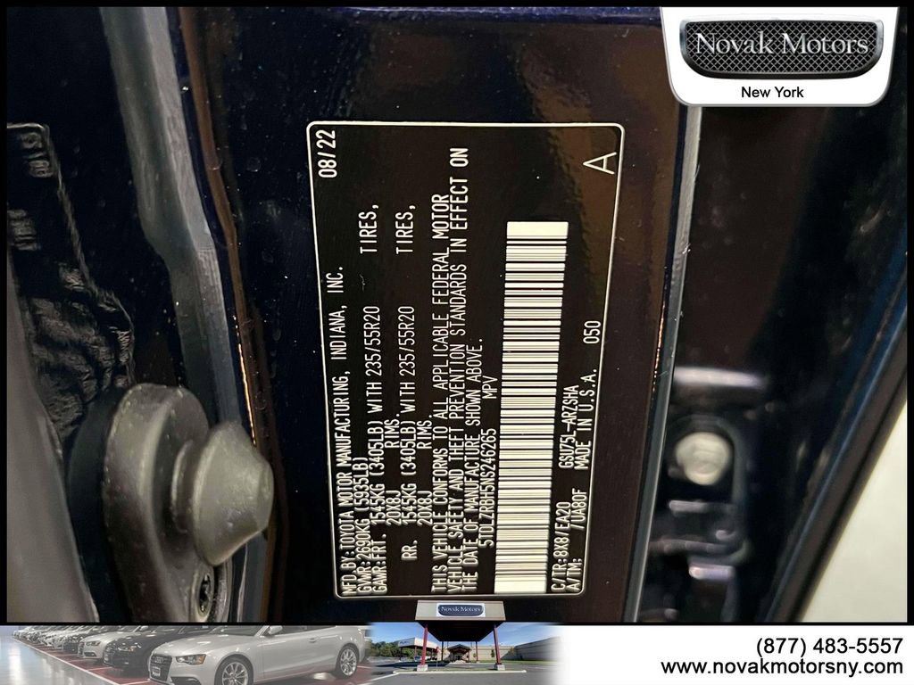 Used 2022 Toyota Highlander XSE image 21