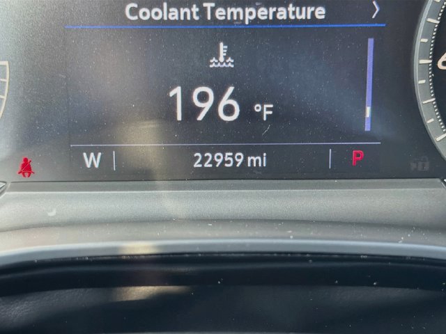 Used 2024 Cadillac XT6 Premium Luxury FWD image 46