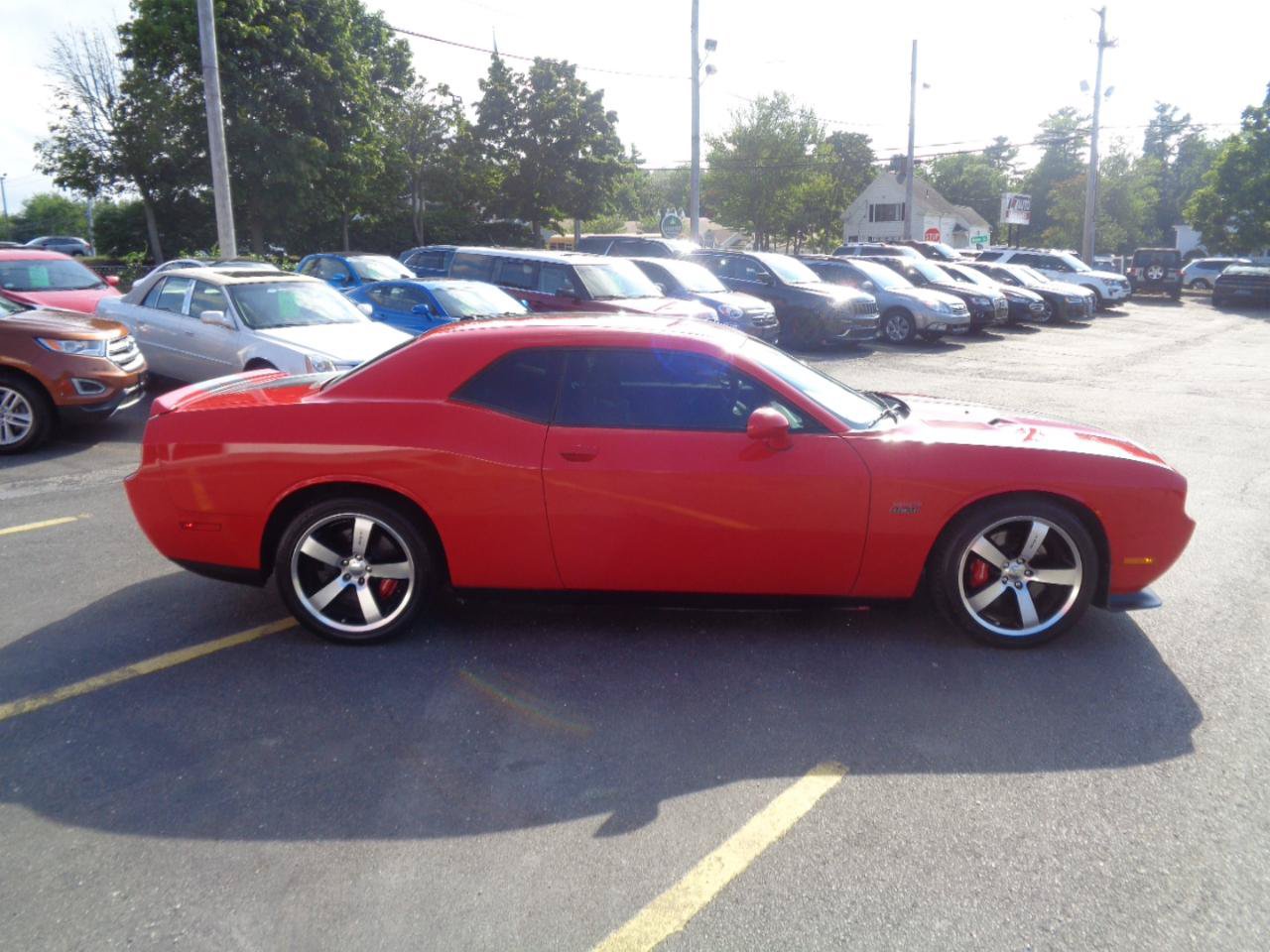 Used 2014 Dodge Challenger SRT8 RWD image 13