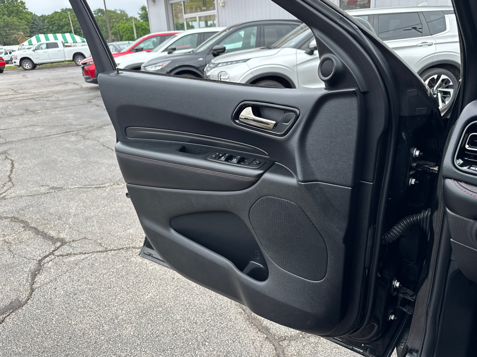 Used 2023 Dodge Durango GT AWD/4WD image 16