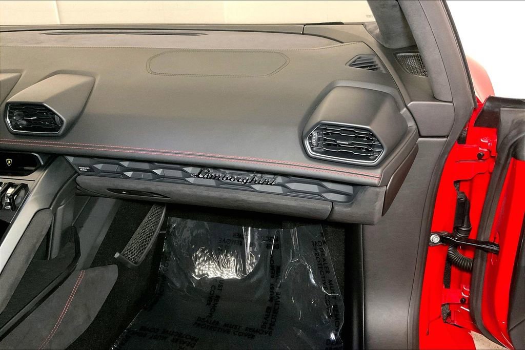 Used 2017 Lamborghini Huracan LP 580-2 image 13