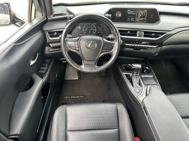 Used 2019 Lexus UX 200 w/ Accessory Package 2 FWD image 26