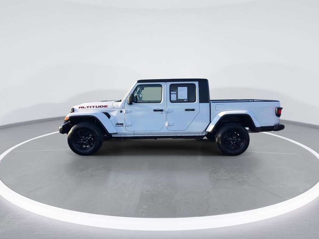 Used 2022 Jeep Gladiator Sport AWD/4WD image 5