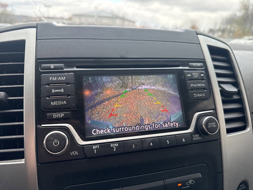 Used 2018 Nissan Frontier SV image 28