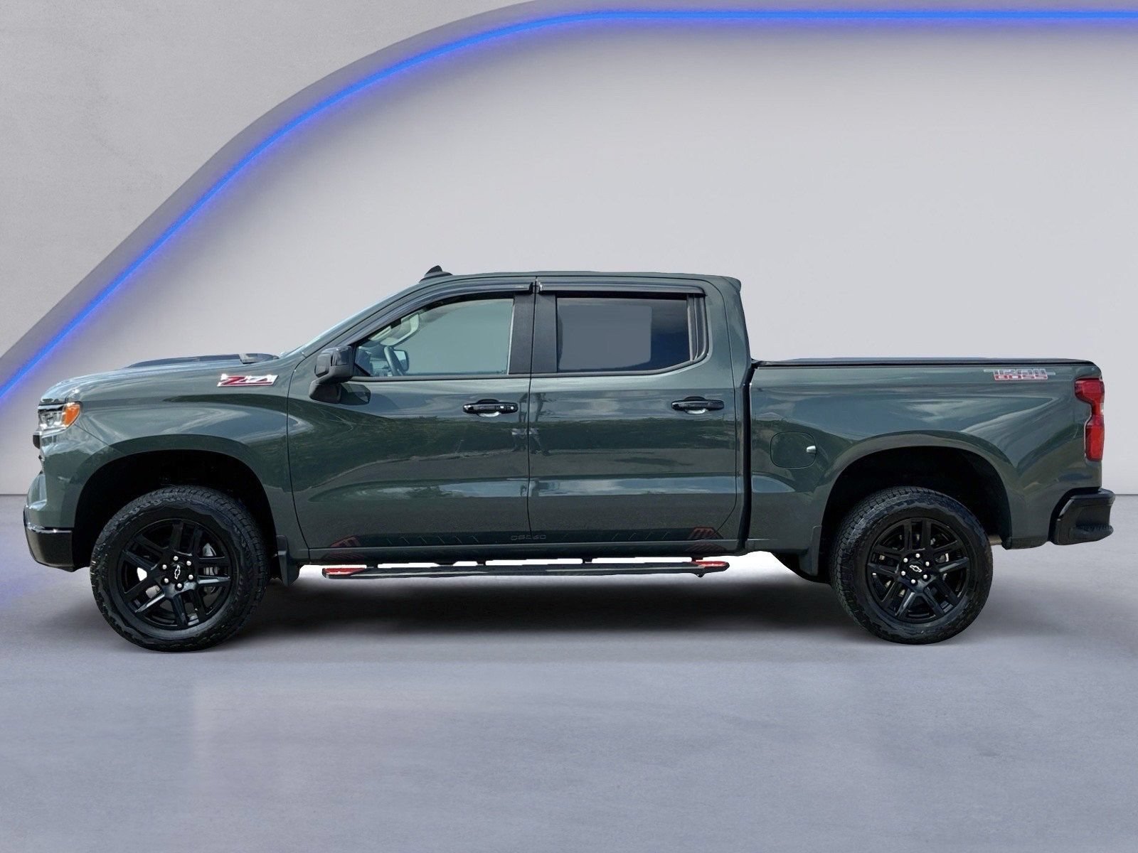 Used 2025 Chevrolet Silverado 1500 LT Trail Boss w/ Convenience Package II AWD/4WD image 12