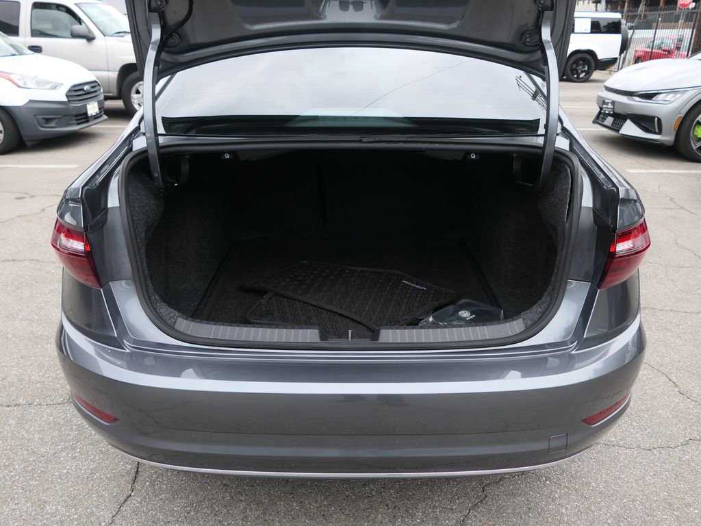 Used 2021 Volkswagen Jetta SEL FWD image 24